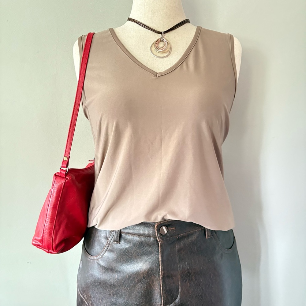 Simple tan v-neck flowy sleeveless top
